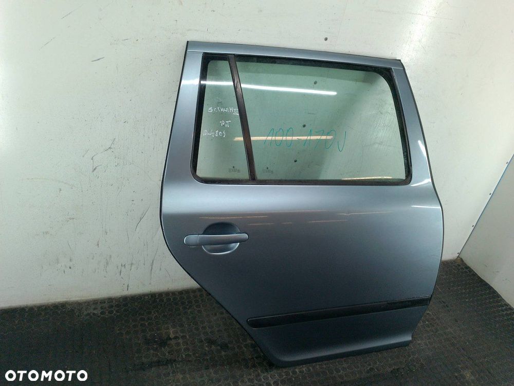 DRZWI TYŁ PRAWY  SKODA OCTAVIA II LF7U KOMBI - 2