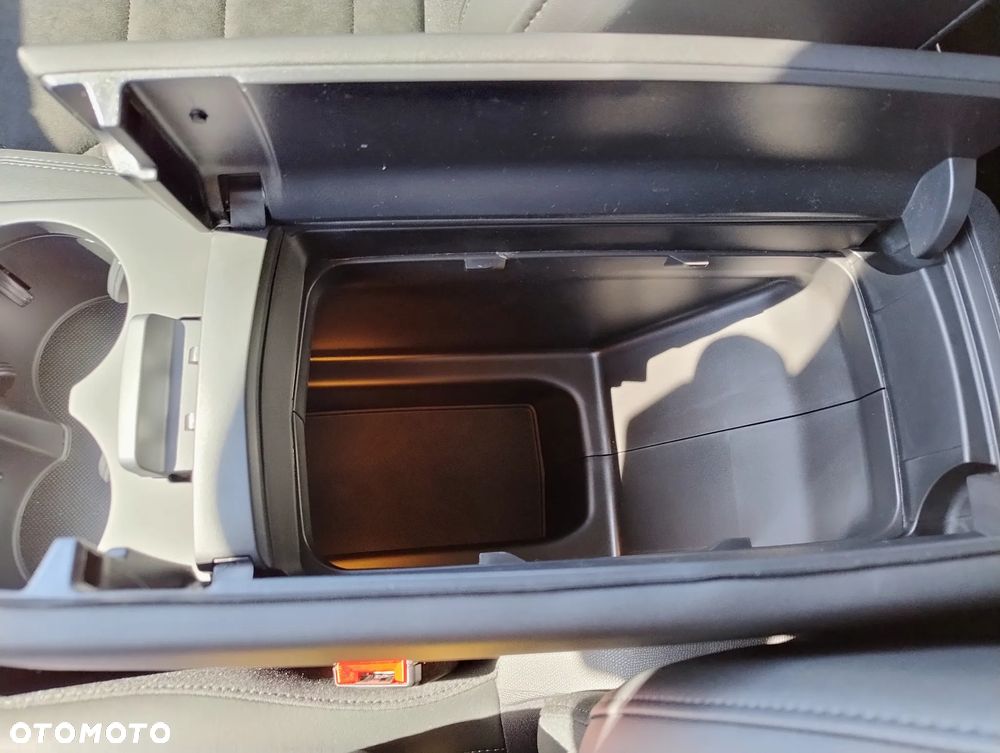 Citroën C5 Aircross 1.2 mHEV Max eDCT6 - 23