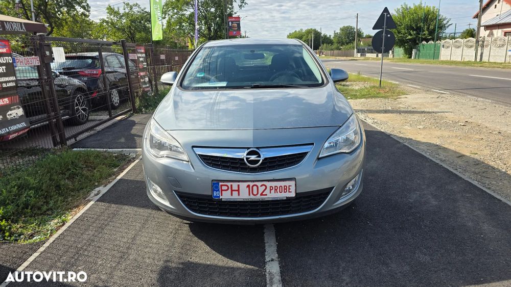 Opel Astra 1.7 CDTI Cosmo - 6