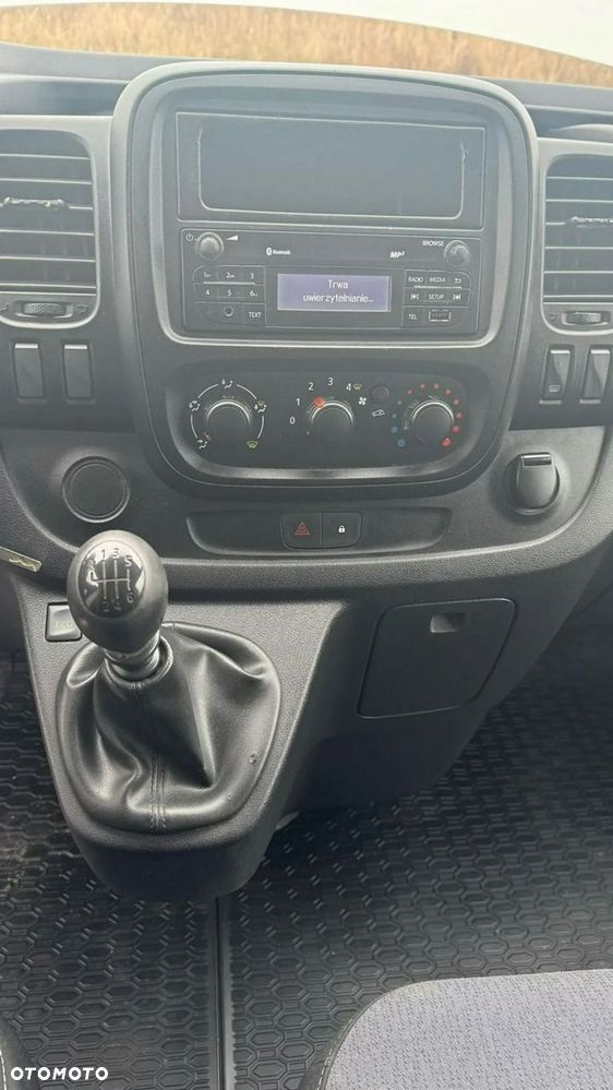 Opel Vivaro - 15
