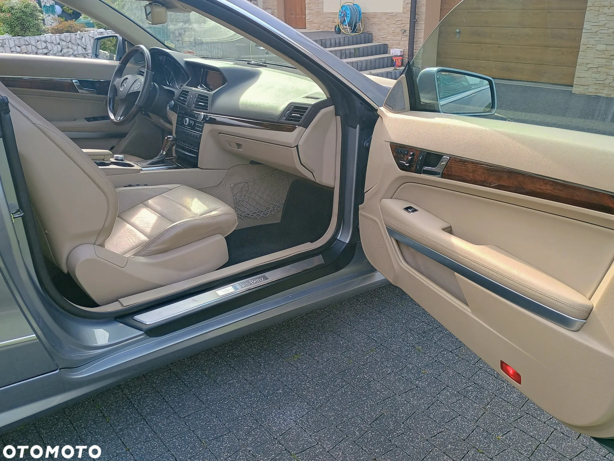 Mercedes-Benz Klasa E - 26