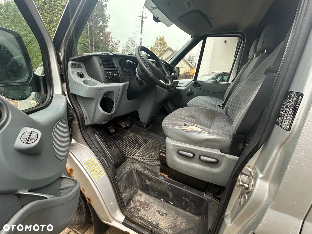 Ford TRANSIT - 8