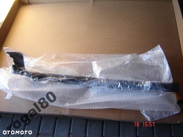 VW NEW BEETLE LISTWA PROGOWA NOWA ORYG 5C5853372 - 1