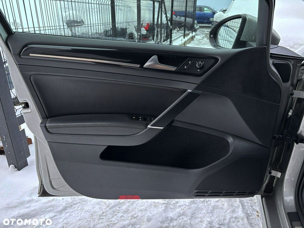 Volkswagen Golf 1.4 TSI BMT Highline DSG - 9