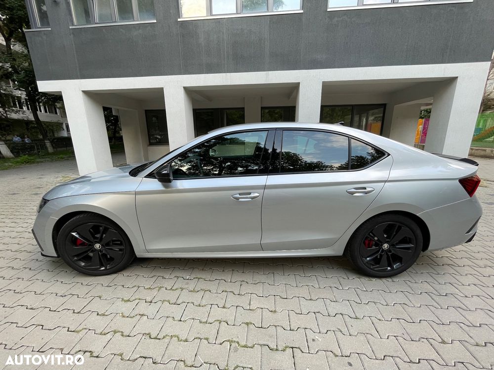 Skoda Octavia 2.0 245 TSI DSG RS - 7