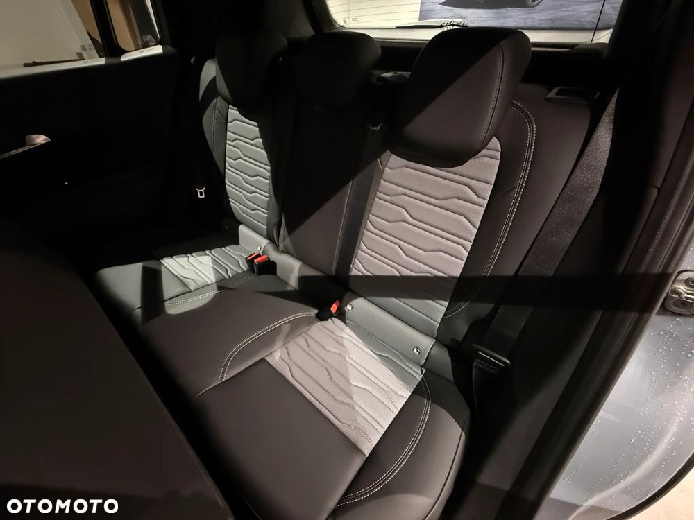 Jeep Avenger 1.2 T3 mHEV Summit FWD eDCT6 - 6