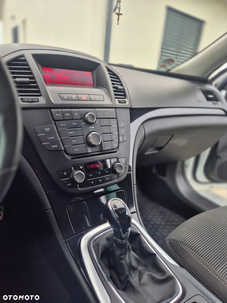 Opel Insignia 2.0 CDTI Sport - 12