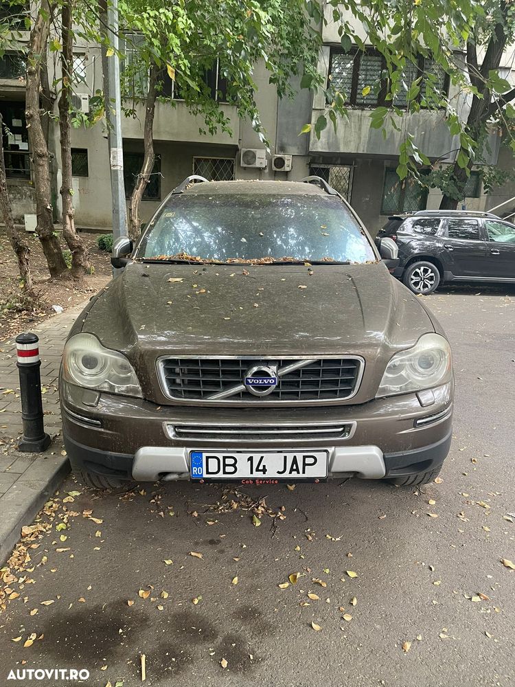 Volvo XC 90 - 1