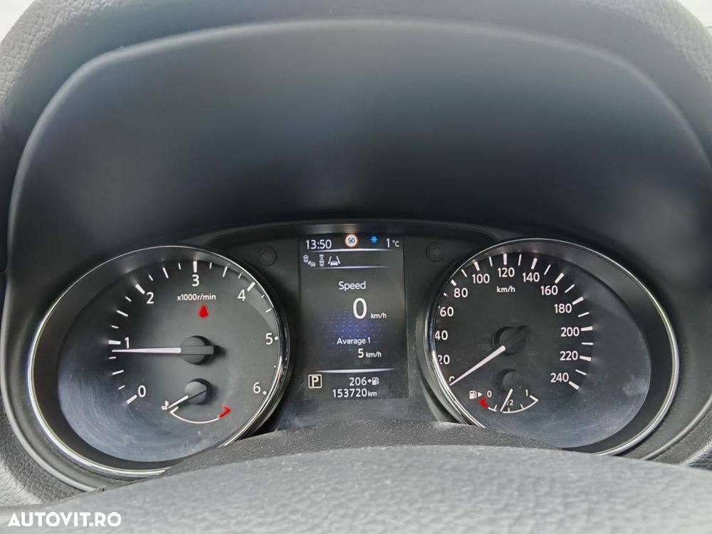 Nissan Qashqai 1.6 DCI Xtronic TEKNA+ - 30