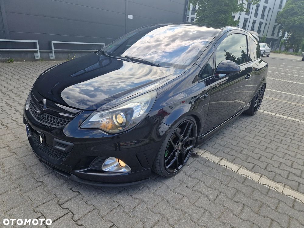 Opel Corsa 1.6 Turbo OPC - 17