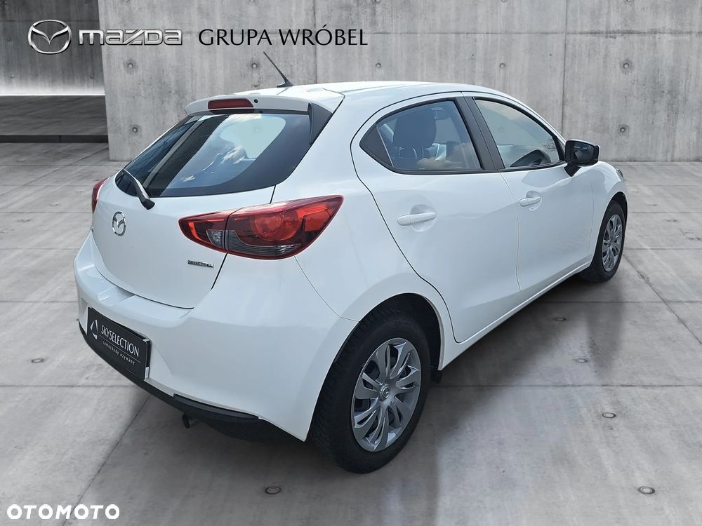Mazda 2 - 5