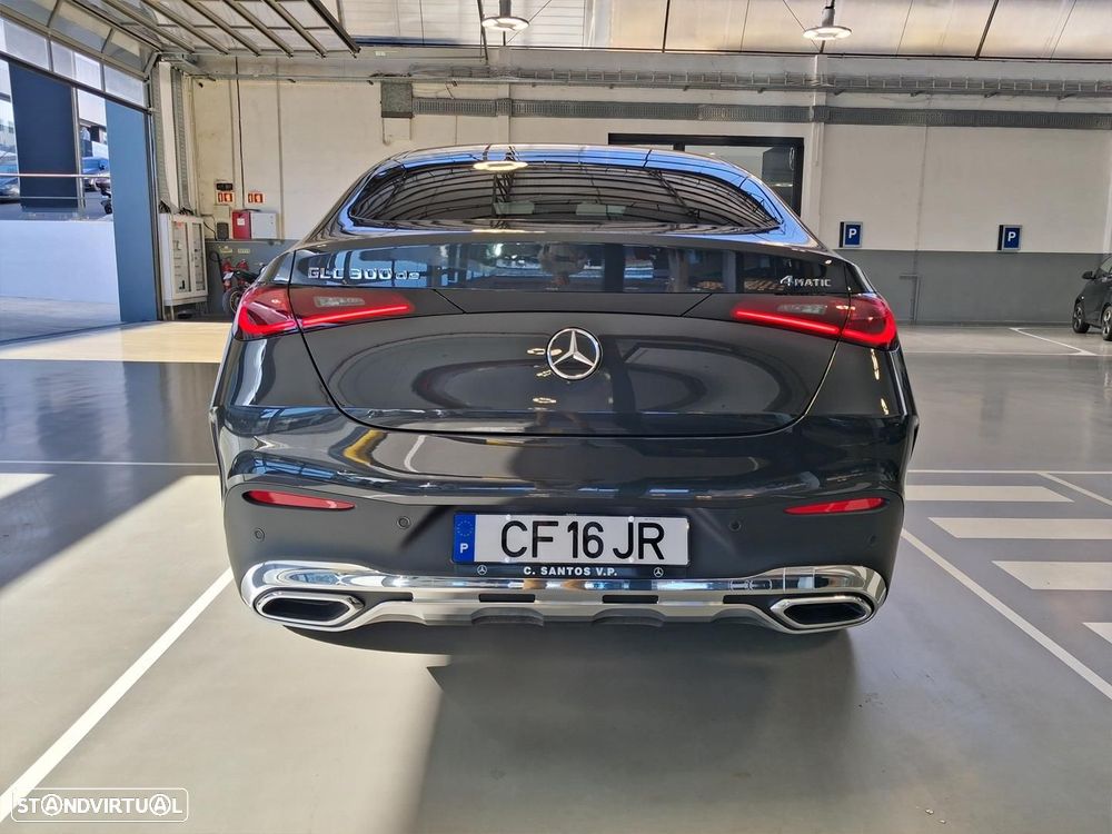 Mercedes-Benz GLC 300 e Coupe 4Matic - 7