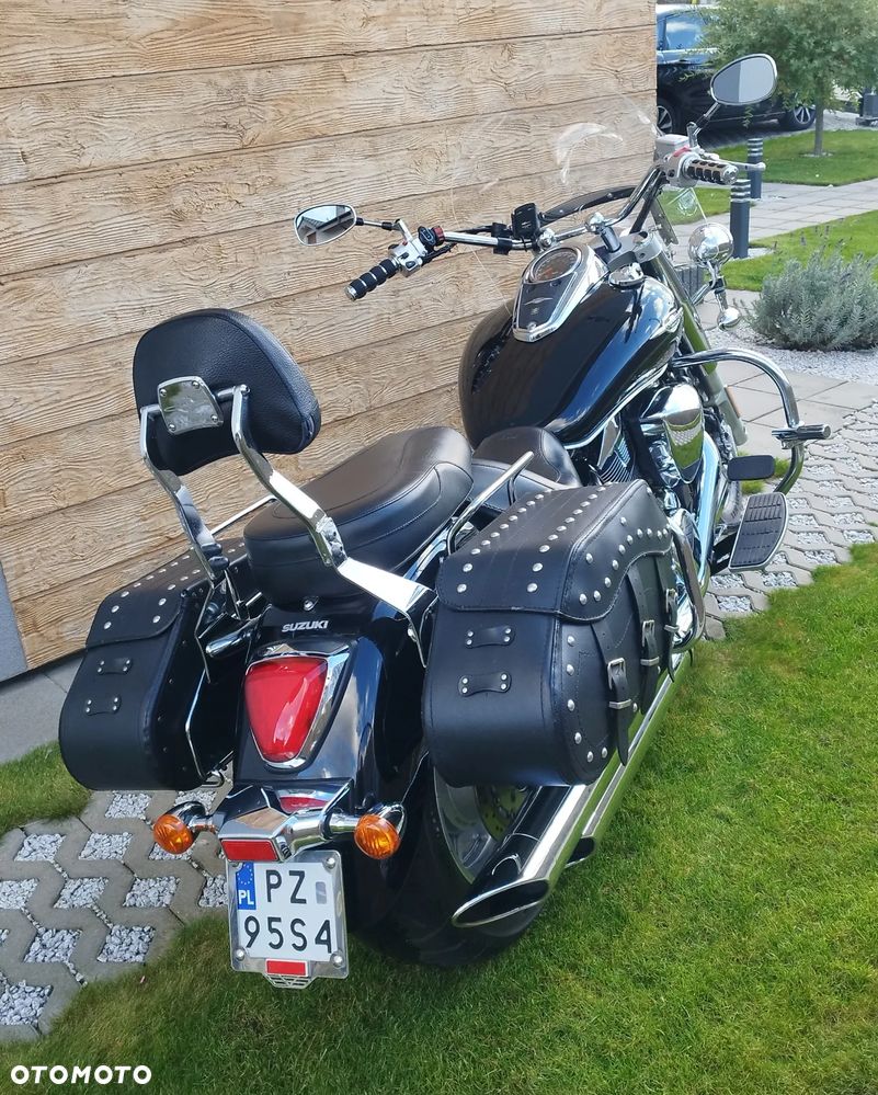 Suzuki Intruder - 4