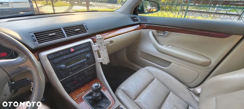 Audi A4 Avant - 3