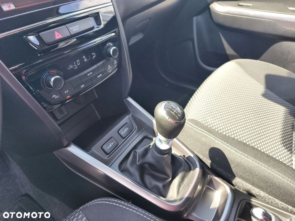 Suzuki Vitara 1.4 Boosterjet Premium 2WD - 15