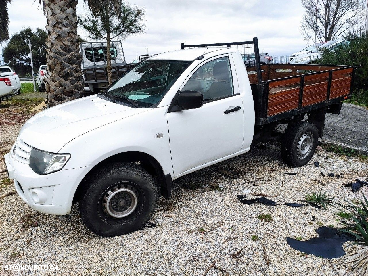 Mitsubishi L 200 2.5 DID 4X4 CAB.SIMPLES - 3