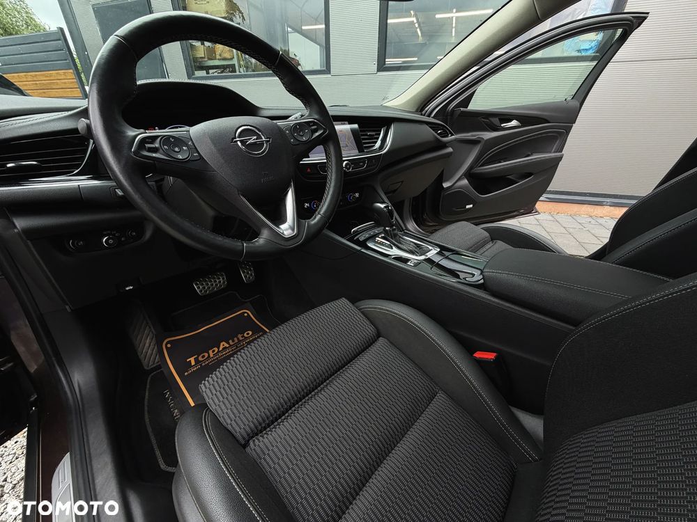 Opel Insignia CT 2.0 T 4x4 Elite S&S - 18