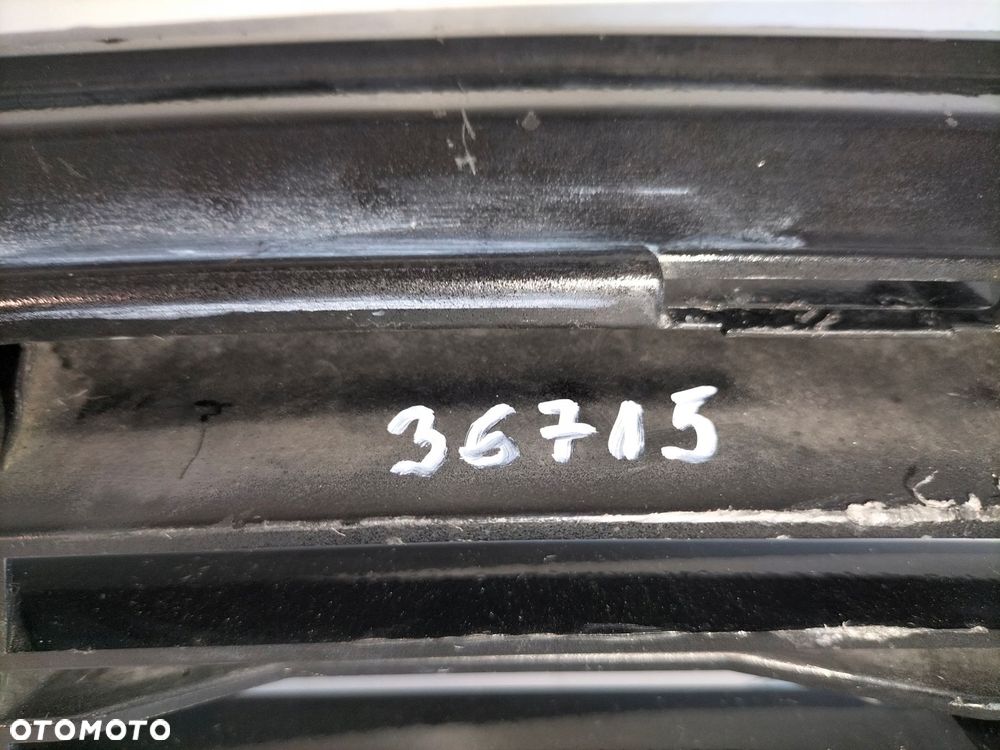 atrapa kratka zderzaka przód środkowa ford fiesta mk7 lift 13-17 st - 6