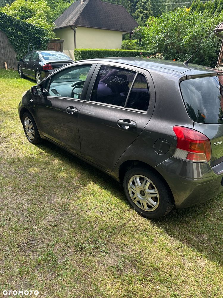 Toyota Yaris 1.0 Terra - 5