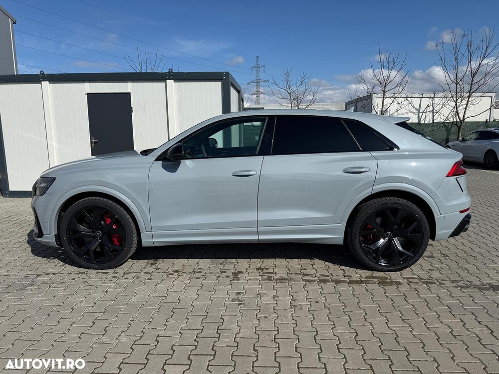 Audi RS Q8 RSQ8 4.0 TFSI quattro MHEV Tiptronic - 11