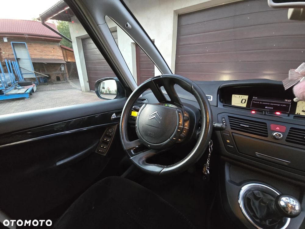 Citroën C4 Grand Picasso 2.0 HDi Exclusive - 8