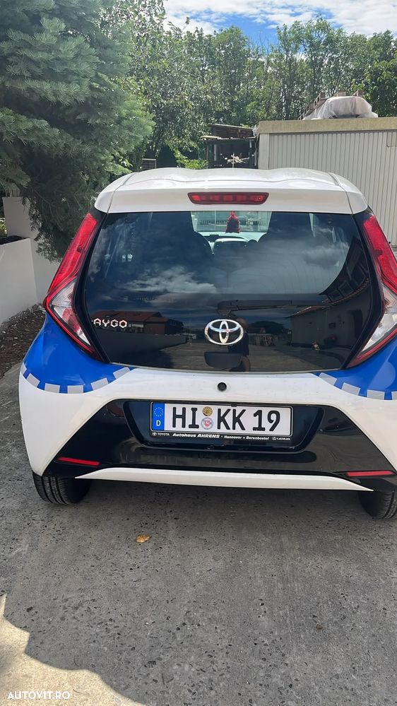 Toyota Aygo 1.0 VVY-I 5 usi MultiMode X-style - 3