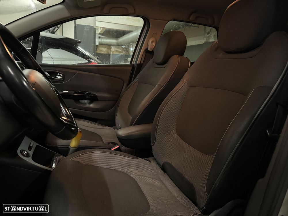 Renault Captur 1.5 dCi Exclusive - 13