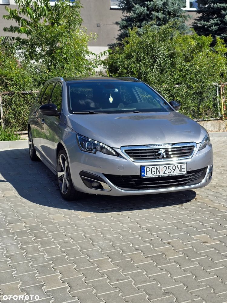 Peugeot 308 1.2 PureTech Allure S&S - 1