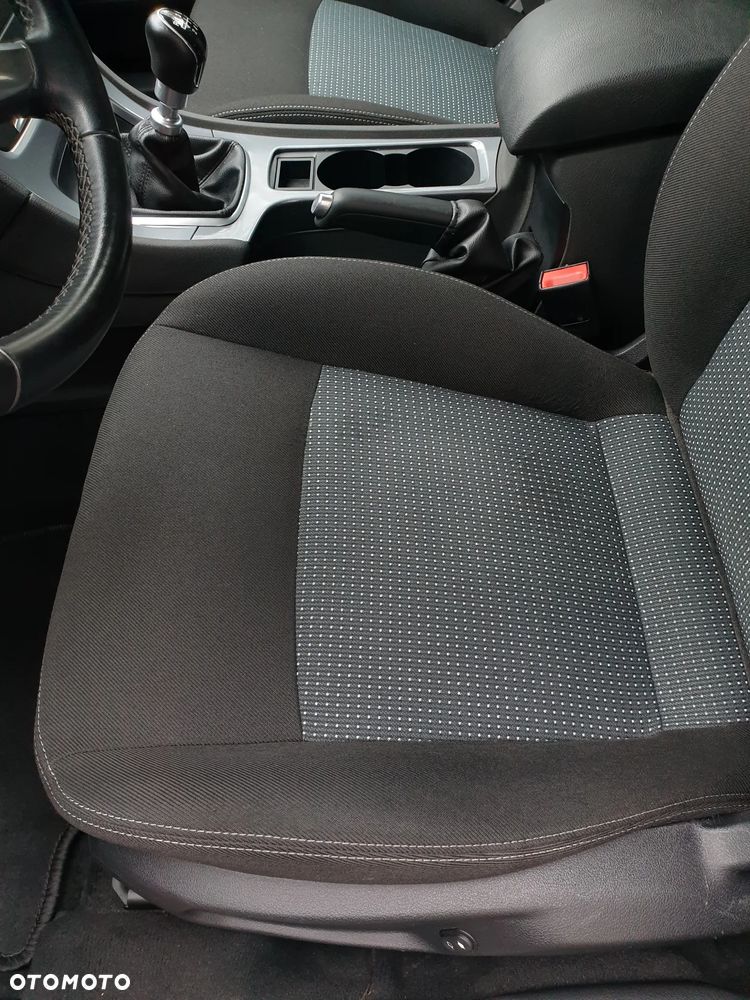 Ford Mondeo 2.0 TDCi Titanium X - 25