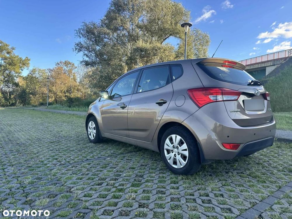 Hyundai ix20 1.6 Comfort - 4