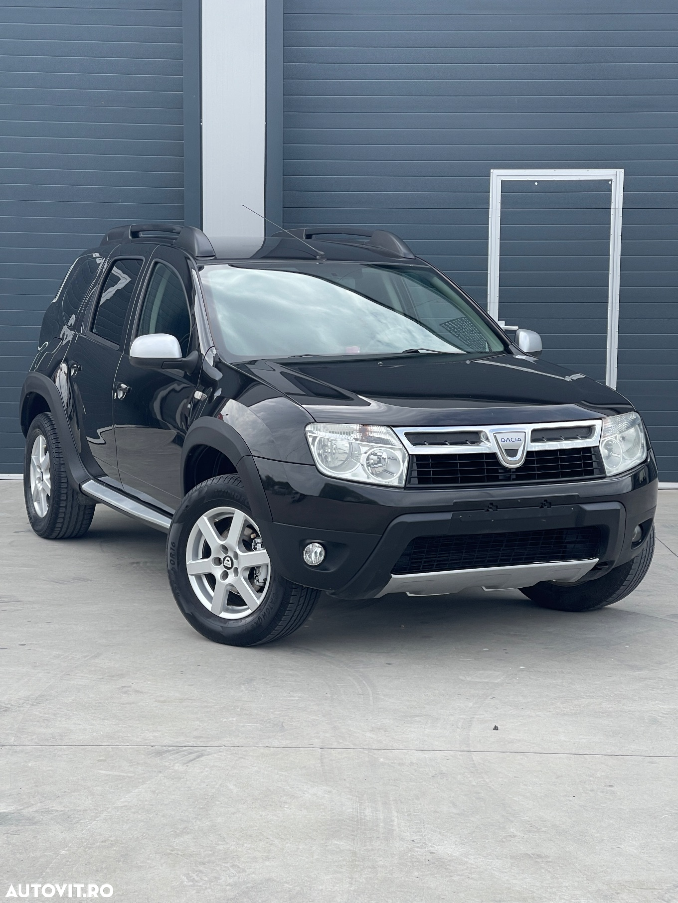 Dacia Duster 1.5 dCi 4x2 Laureate - 2