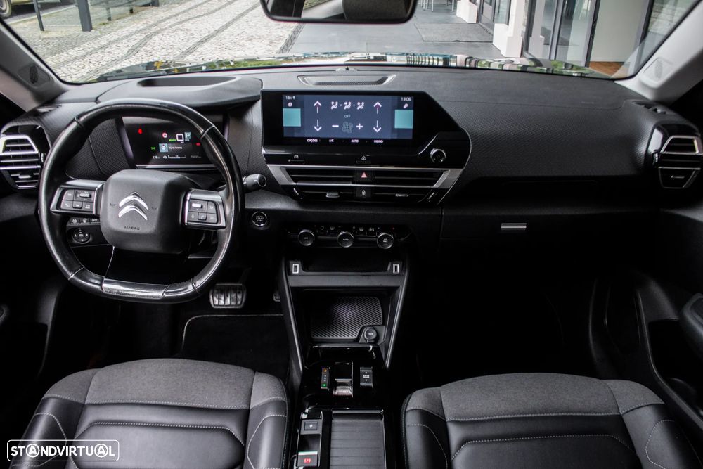 Citroën e-C4 Shine - 34