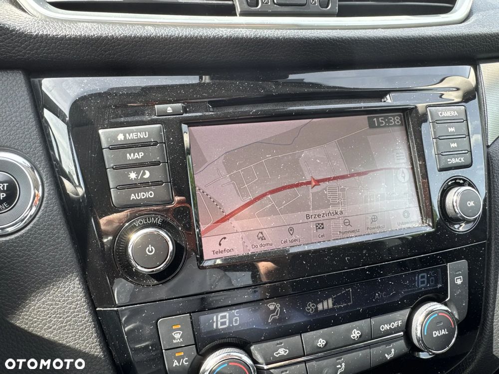 Nissan Qashqai 1.3 DIG-T N-Connecta EU6d - 21