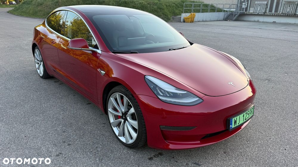 Tesla Model 3 Performance AWD - 37