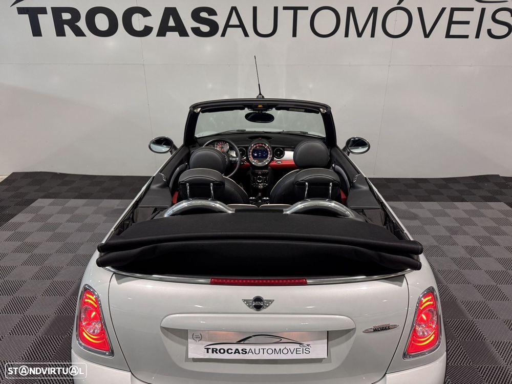 MINI 3 Portas John Cooper Works 153g - 12