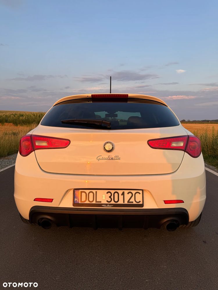 Alfa Romeo Giulietta - 4