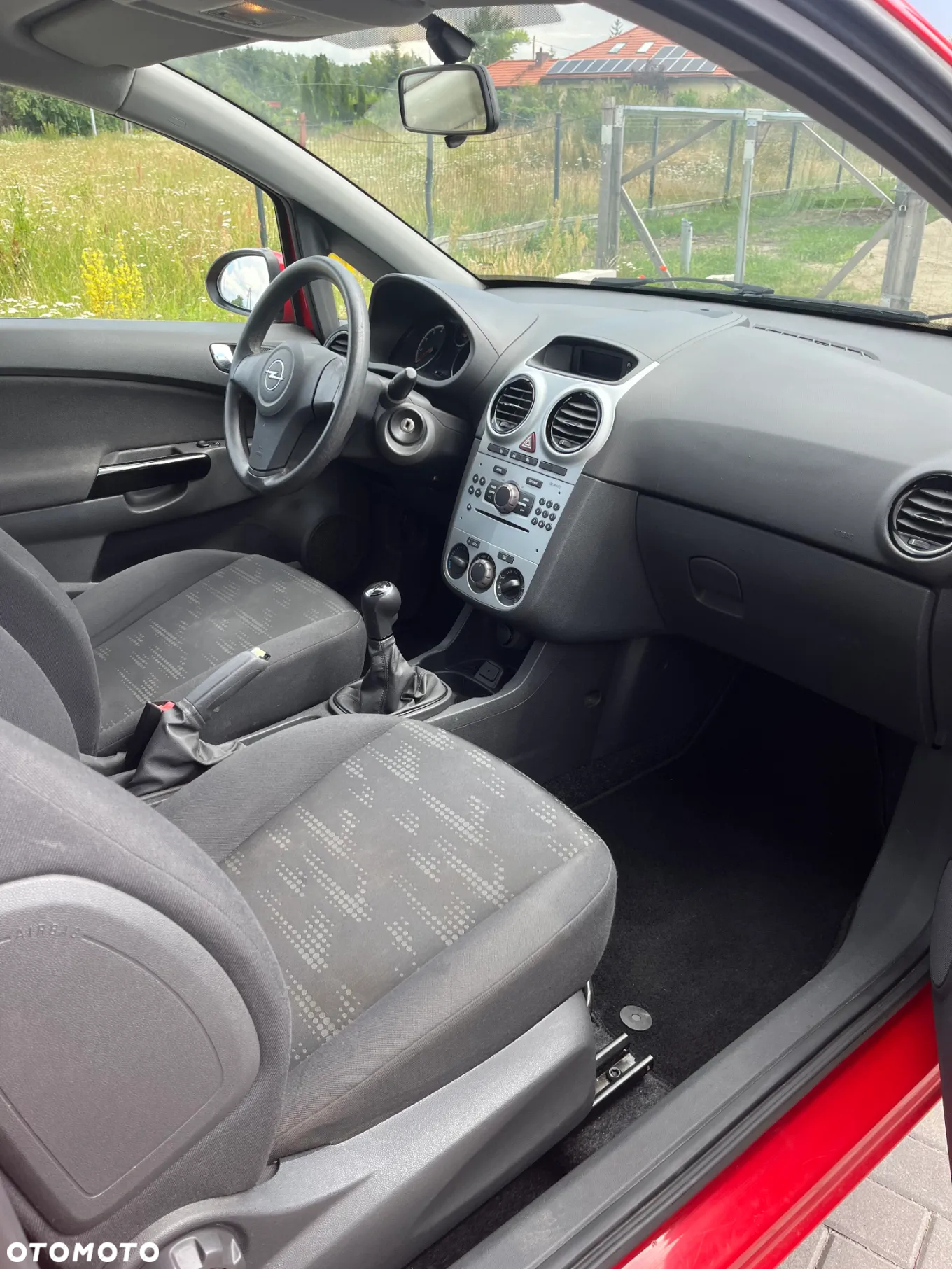Opel Corsa 1.2 16V Essentia - 11