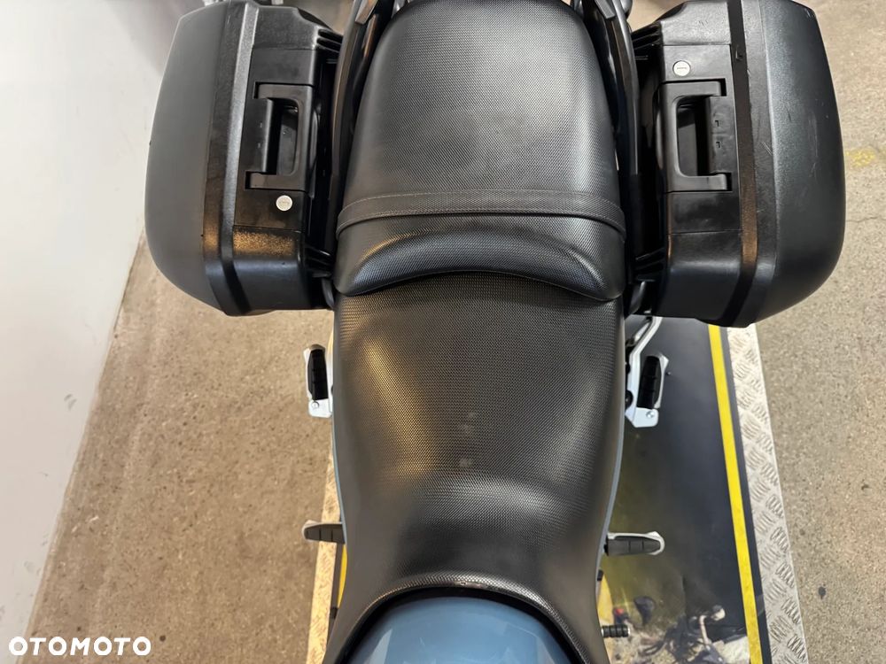 BMW R - 28