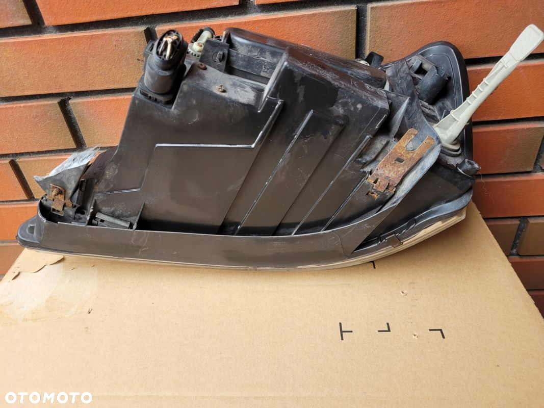 LAMPA PRAWA PRZÓD PRZEDNIA FORD GALAXY MK1 FL LIFT 7M5941016L - 5