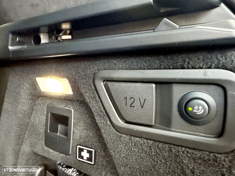 BMW X7 40 i xDrive Pack M Desportivo - 47