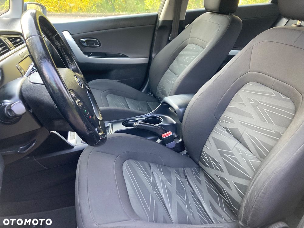 Kia Ceed 1.6 GDI L Business Line - 9