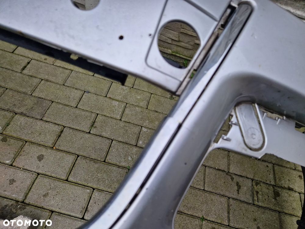 Zderzak Renault Laguna 3 III lift na led - 8