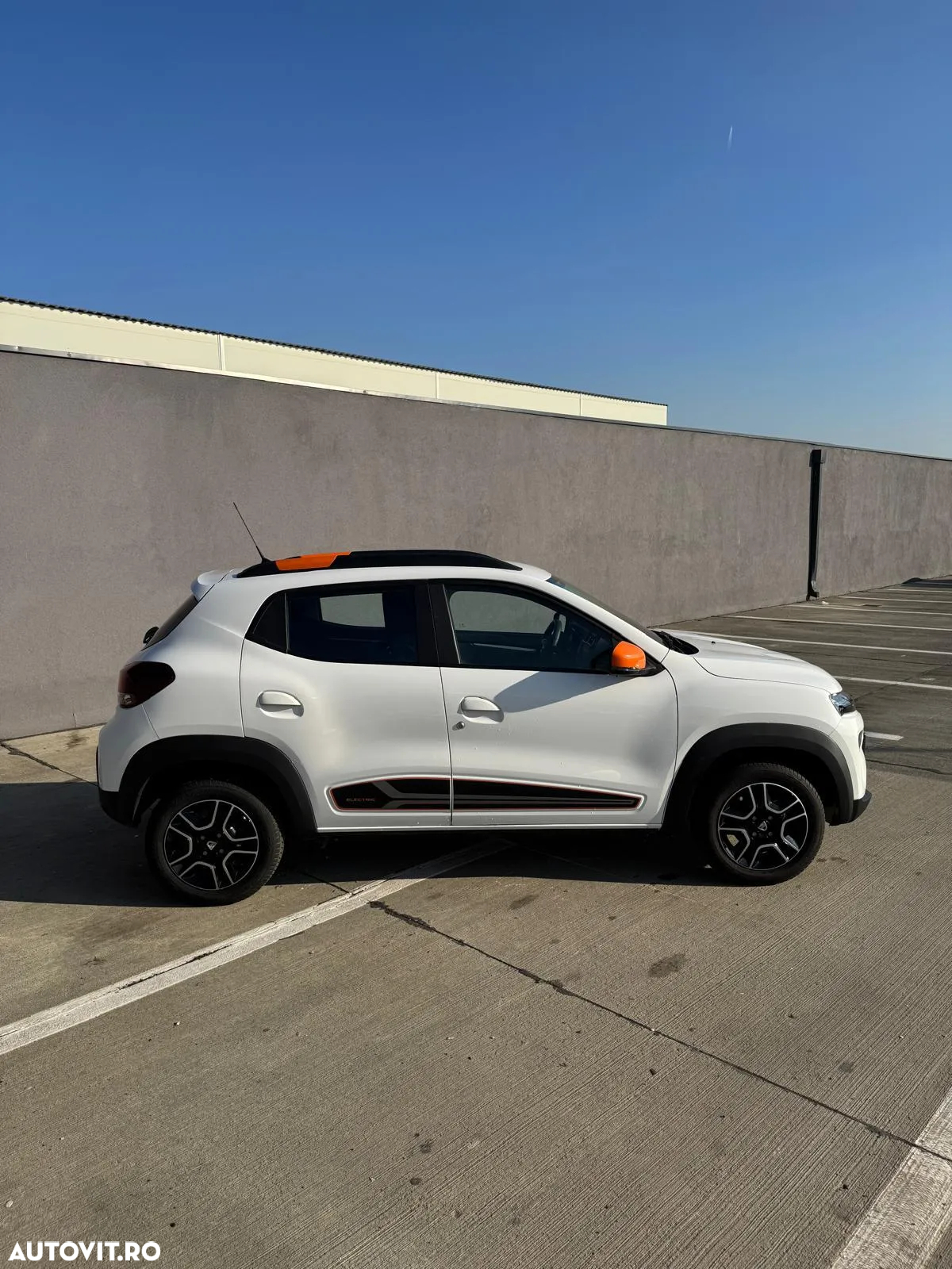 Dacia Spring - 6