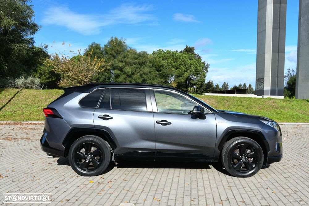 Toyota RAV4 2.5 HDF Lounge - 4