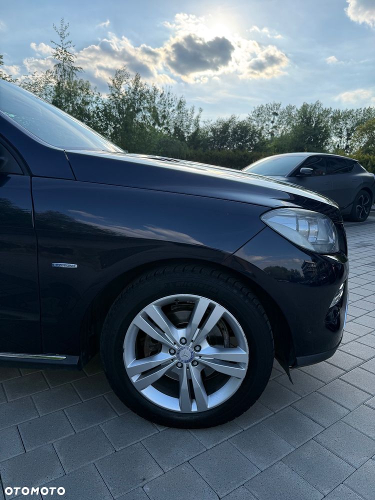 Mercedes-Benz ML 350 BlueTEC 4-Matic - 3