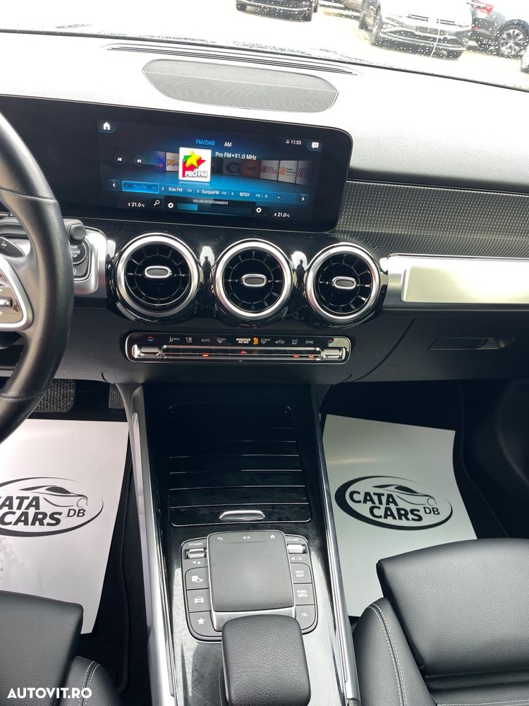 Mercedes-Benz GLB - 31