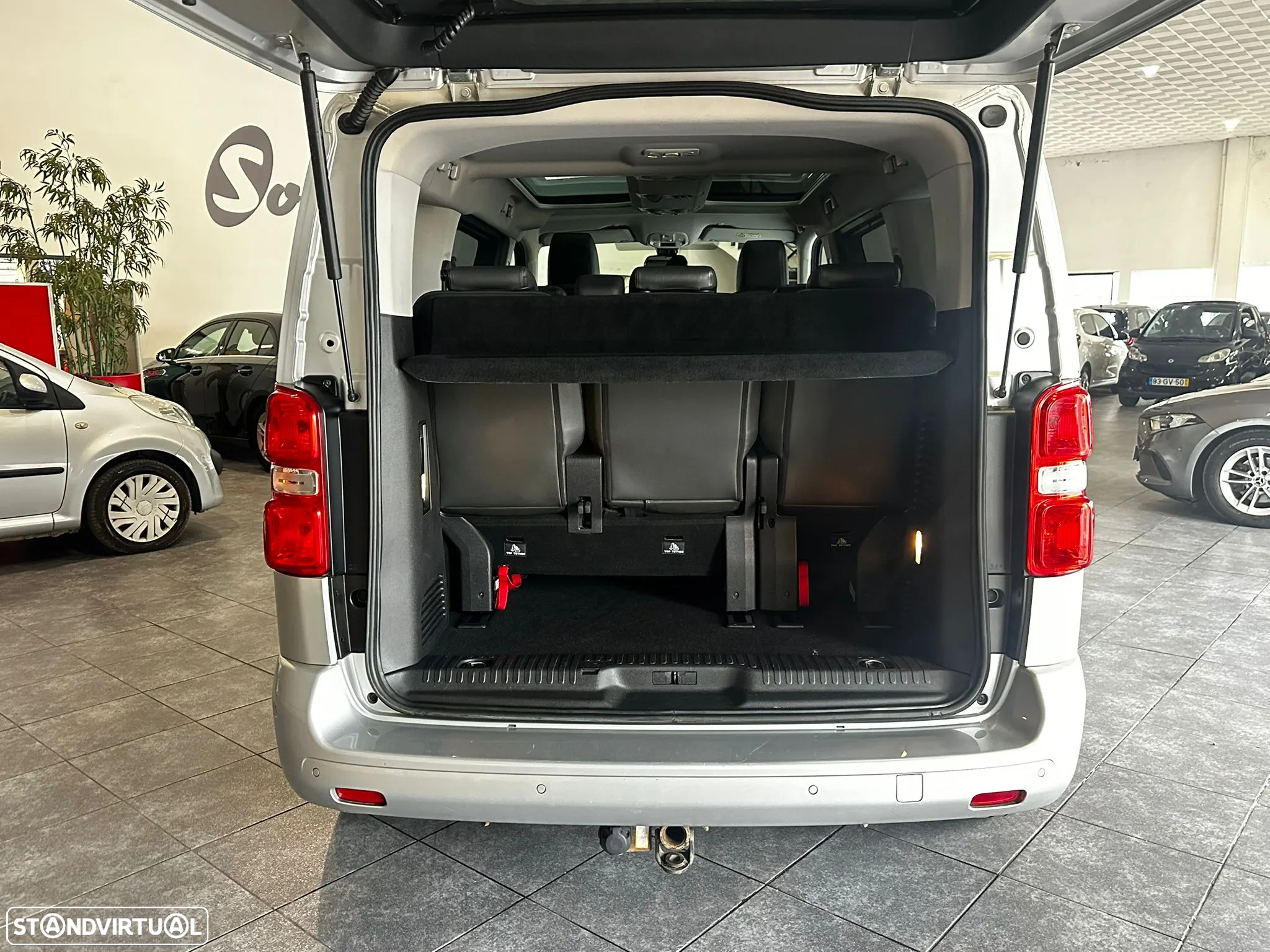 Toyota Proace 2,0-l-D-4D L1 (8L) Verso Team Deutschland - 6