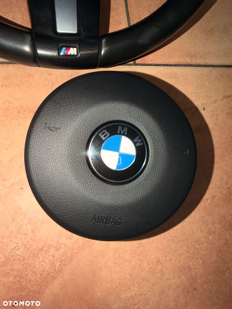 KIEROWNICA BMW F10 F11 MPAKIET WRAZ Z PODUSZKĄ KOMPLET NIE GRZANA - 2