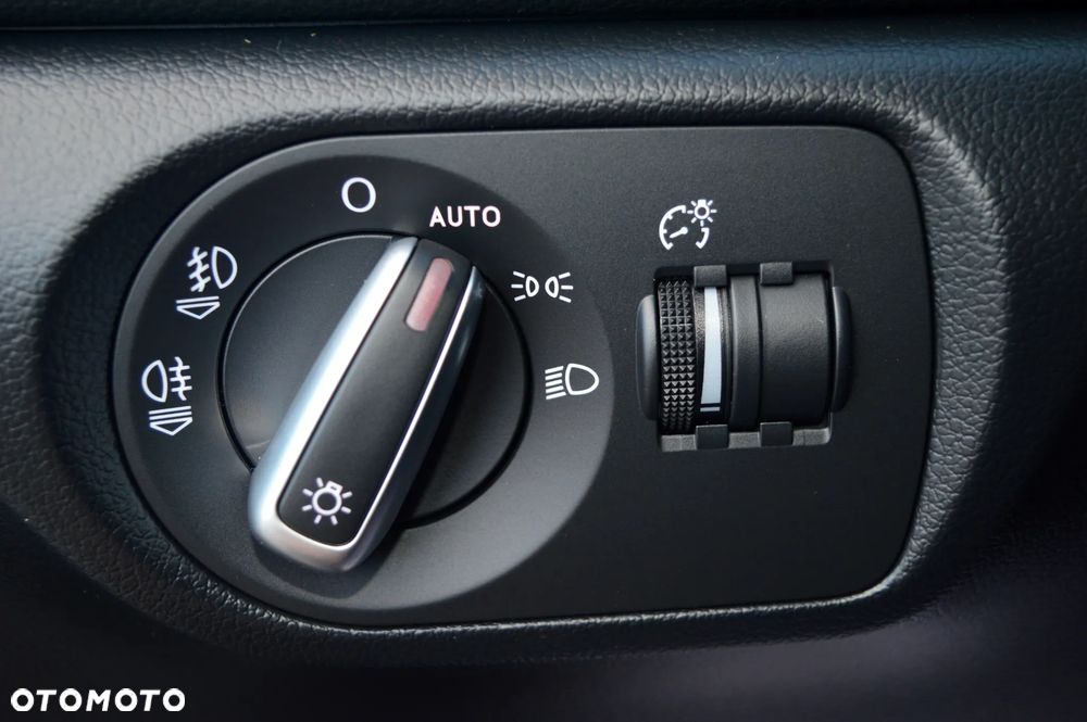 Audi Q3 2.0 TDI Quattro S tronic - 30