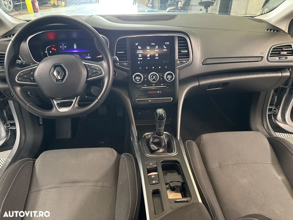 Renault Megane - 10